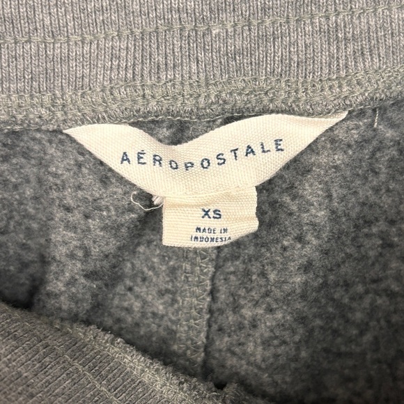 Aeropostale Jogger Men Size Extra Small Sweatpants Grey with Black - Picture 3 of 5